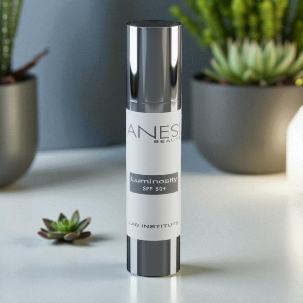 Luminosity SPF 50+
